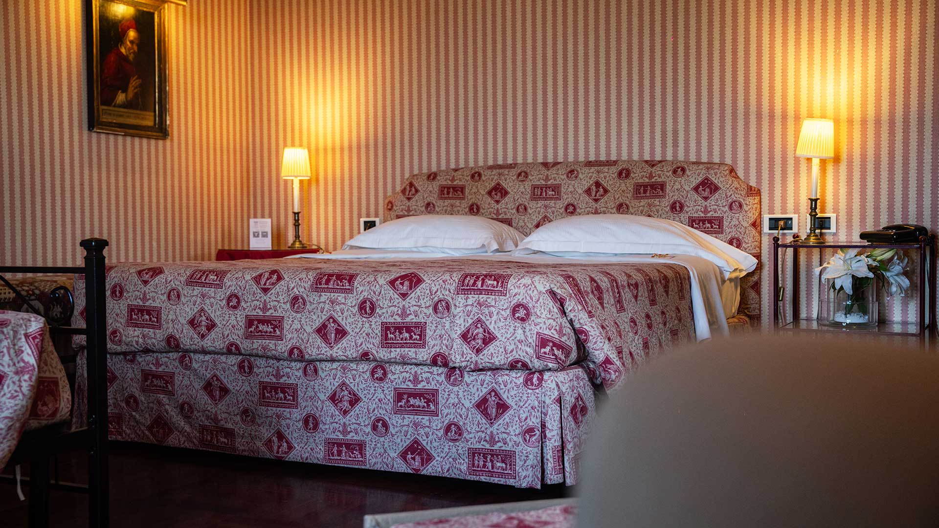 Villa Pomela family room