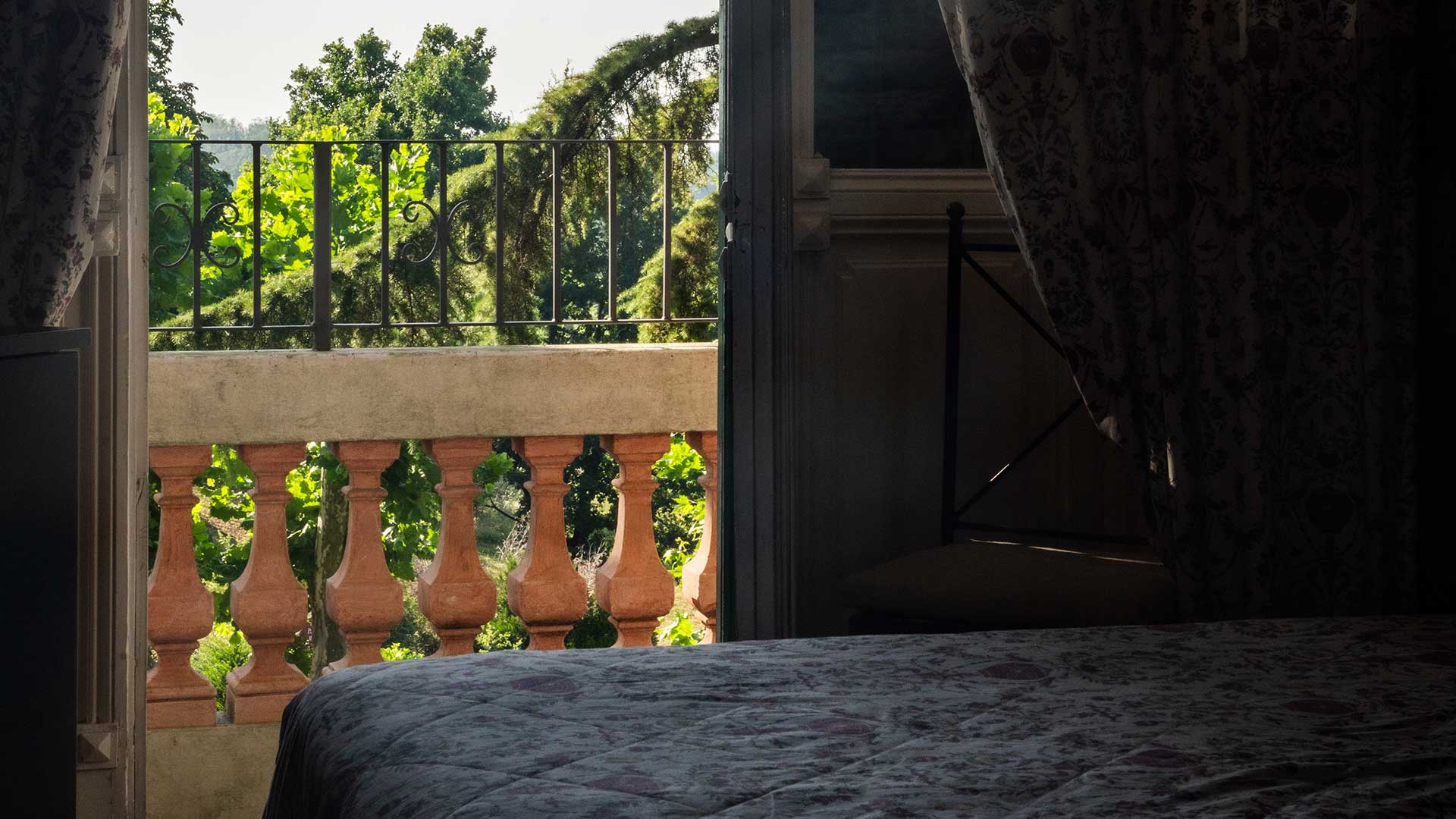 Villa Pomela camera standard