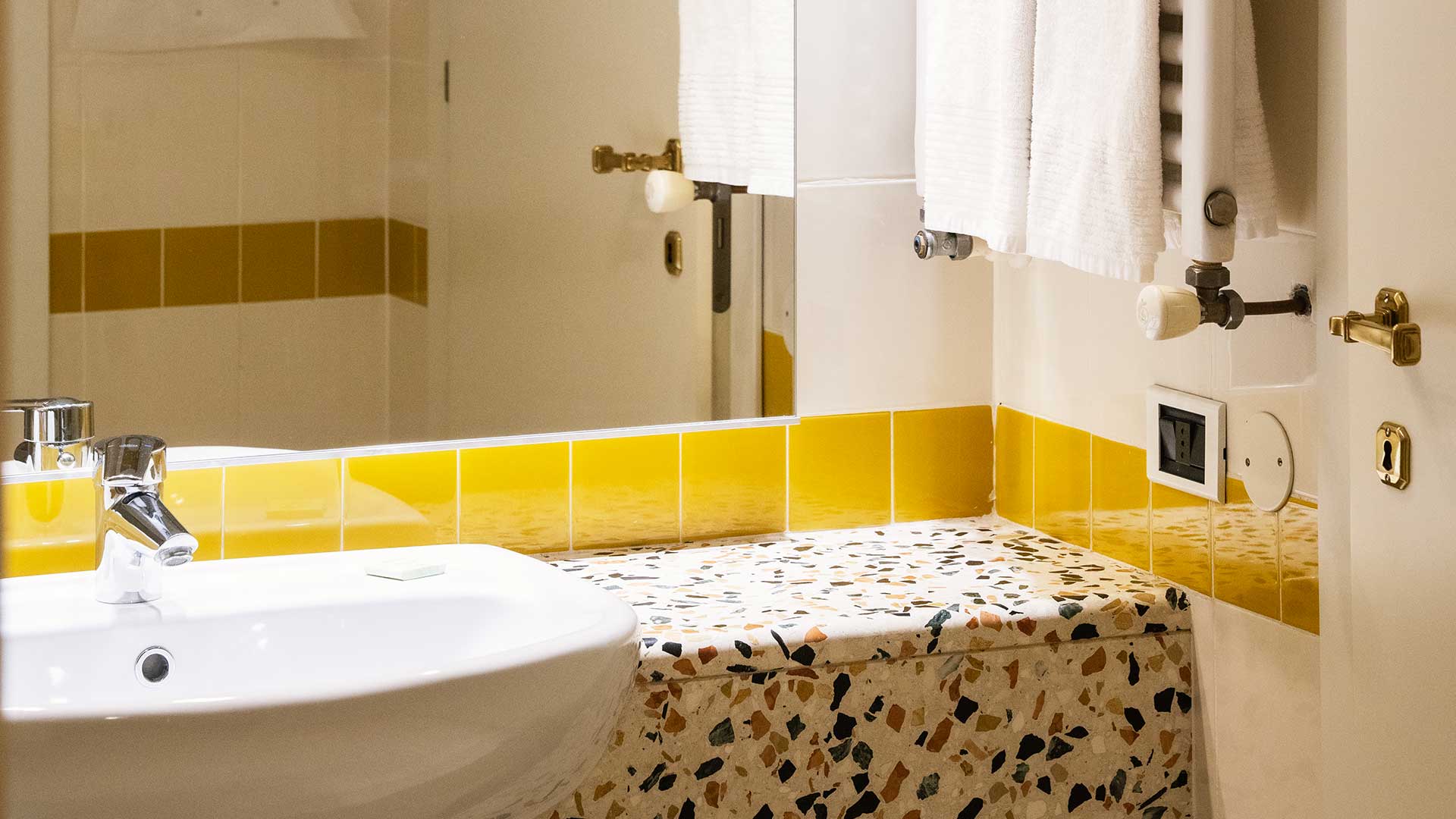 Villa Pomela camera superior dettaglio bagno
